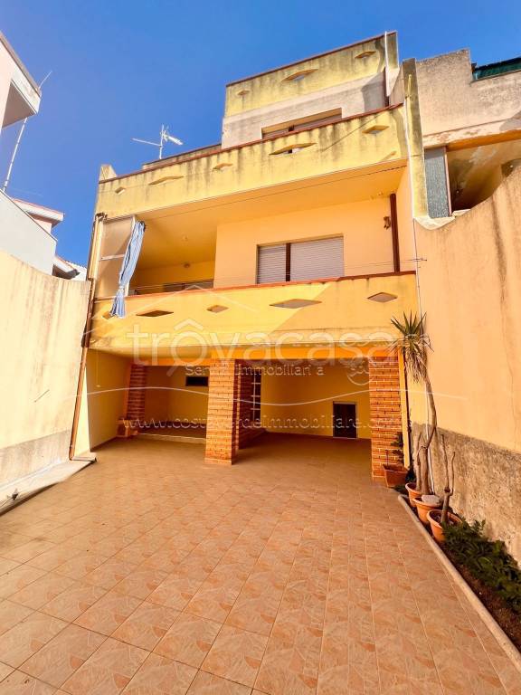 casa indipendente in vendita ad Arbus