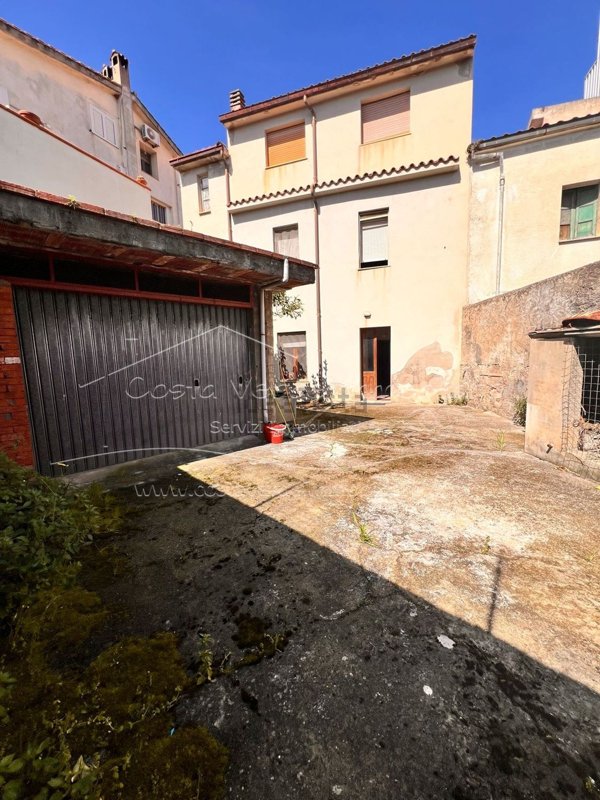 casa indipendente in vendita ad Arbus