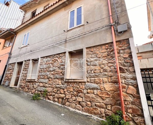 casa indipendente in vendita ad Arbus