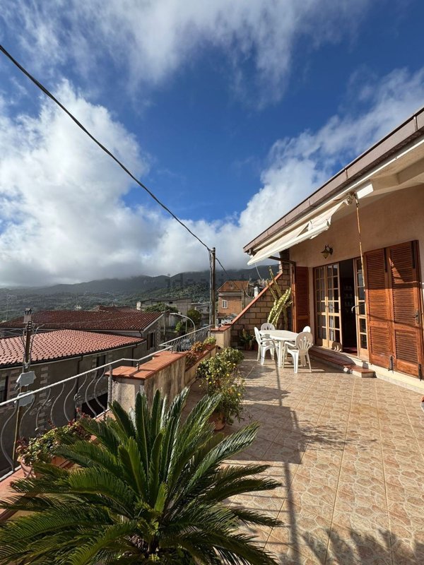 pentavano in vendita ad Arbus