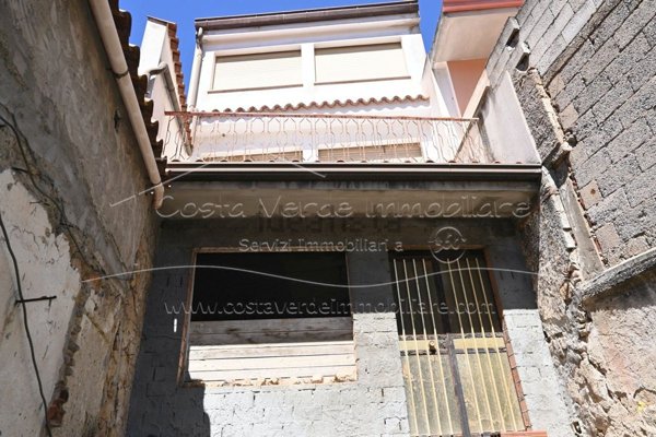 casa indipendente in vendita ad Arbus