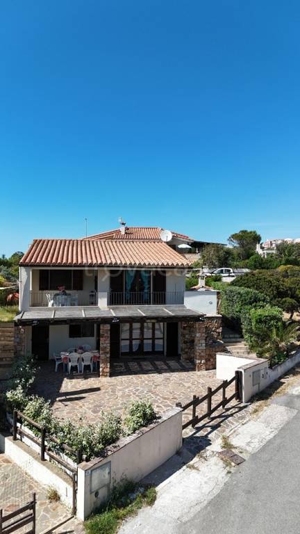 casa indipendente in vendita ad Arbus