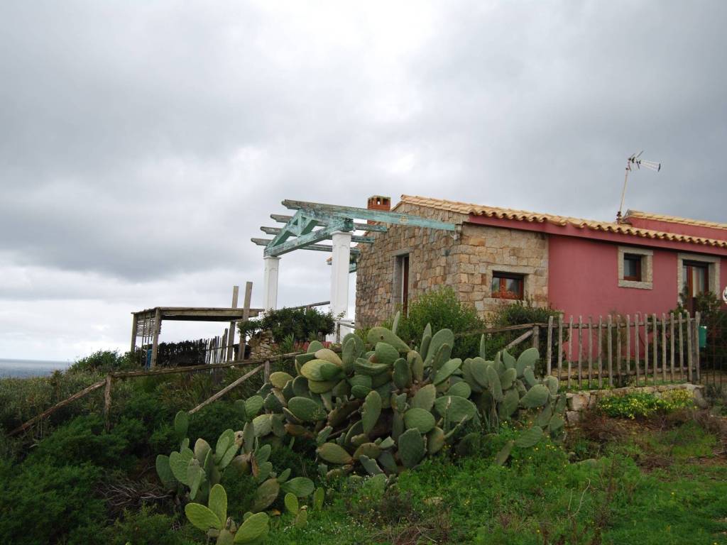casa indipendente in vendita ad Arbus