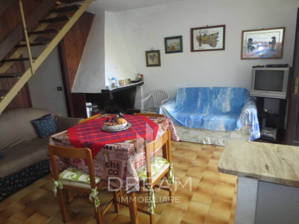 casa indipendente in vendita ad Armungia