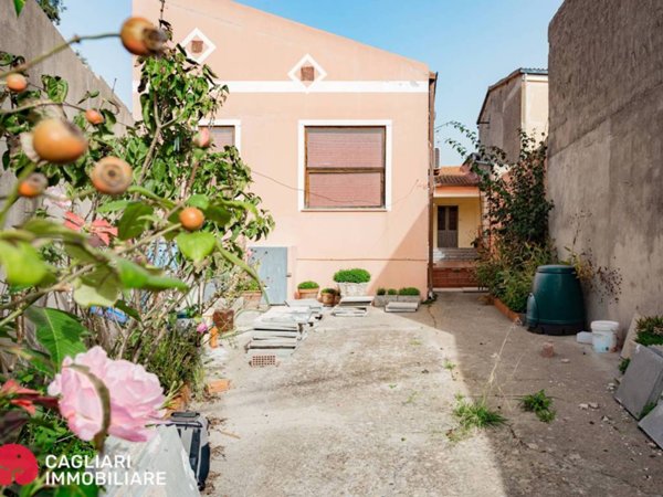 casa indipendente in vendita a Barumini