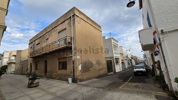 casa indipendente in vendita a Calasetta