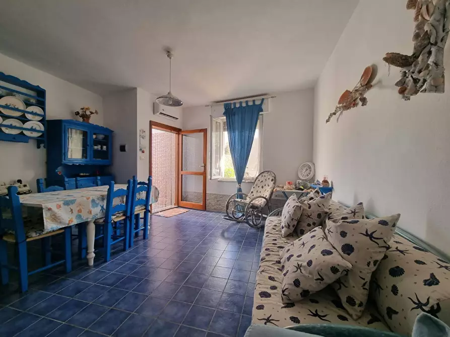 appartamento in vendita a Calasetta in zona Cussorgia