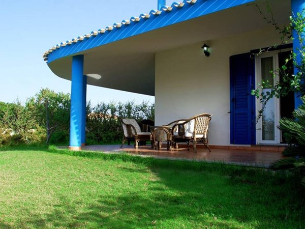 casa indipendente in vendita a Calasetta