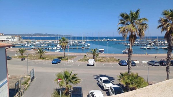 appartamento in vendita a Calasetta