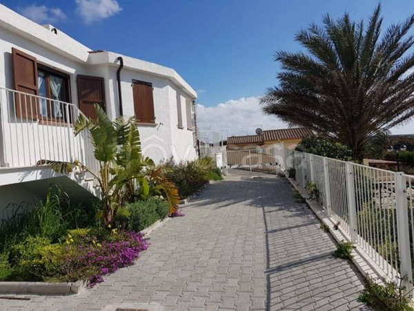 casa indipendente in vendita a Calasetta