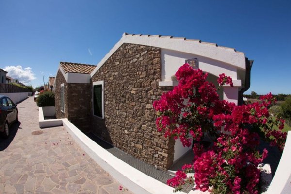 casa indipendente in vendita a Calasetta