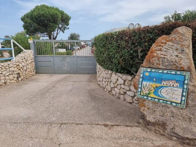 appartamento in vendita a Calasetta in zona Cussorgia