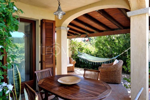 casa indipendente in vendita a Calasetta