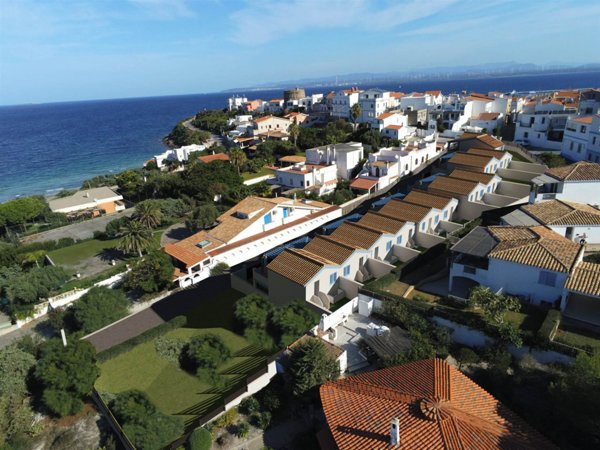 casa indipendente in vendita a Calasetta