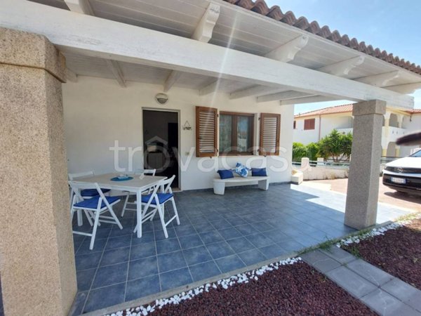 casa indipendente in vendita a Calasetta