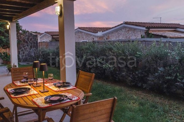 casa indipendente in vendita a Calasetta