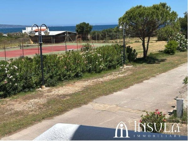 appartamento in vendita a Calasetta in zona Cussorgia