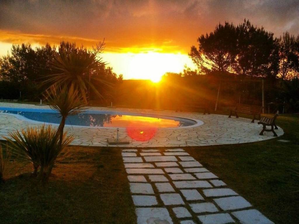 intera palazzina in vendita a Calasetta