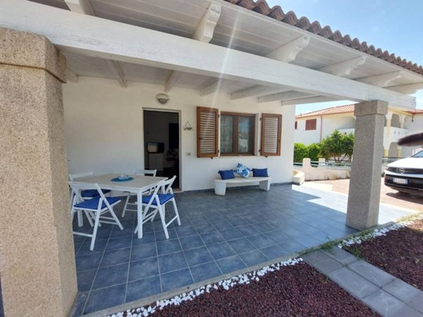 casa indipendente in vendita a Calasetta