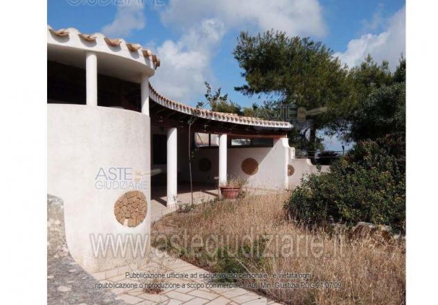 casa indipendente in vendita a Calasetta