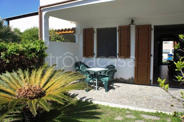 casa indipendente in vendita a Calasetta