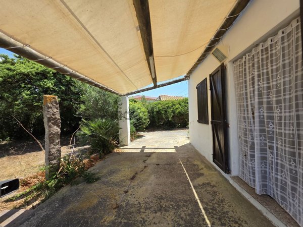 casa indipendente in vendita a Calasetta