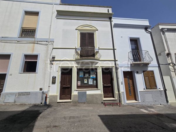 casa indipendente in vendita a Calasetta