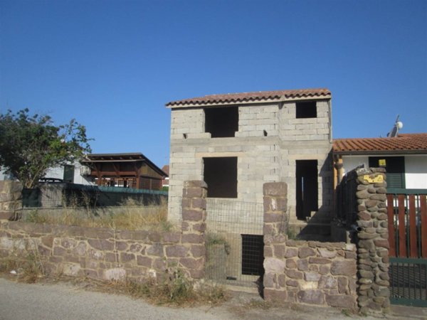 casa indipendente in vendita a Calasetta