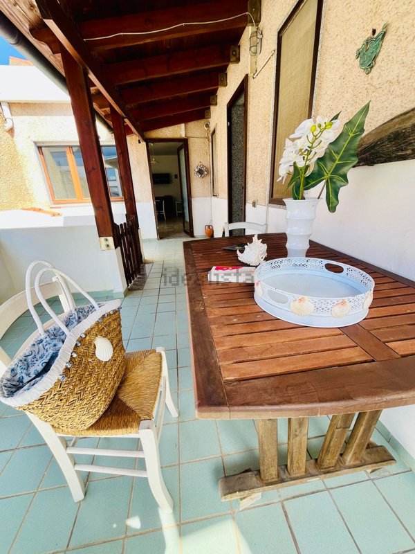 casa indipendente in vendita a Calasetta