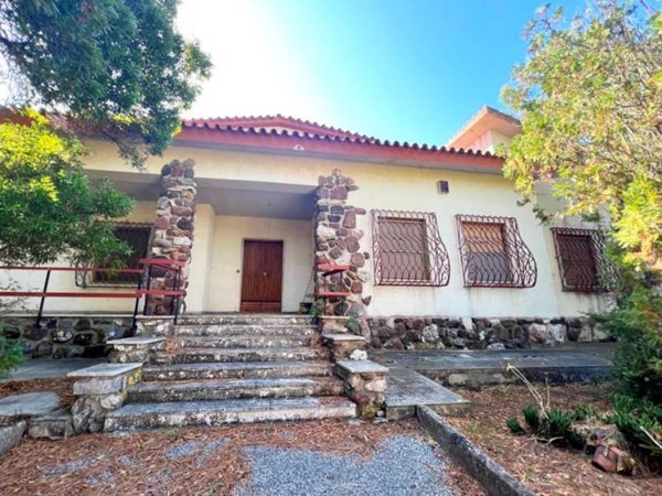 casa indipendente in vendita a Carbonia in zona Flumentepido