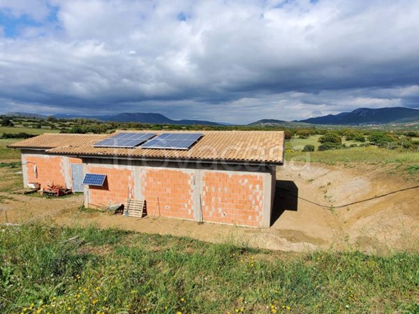 casa indipendente in vendita a Carbonia