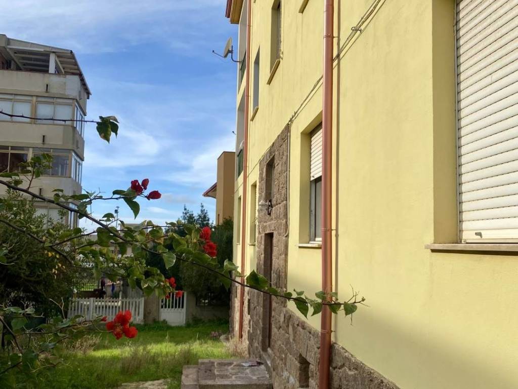 appartamento in vendita a Carbonia