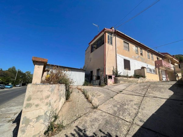 appartamento in vendita a Carbonia