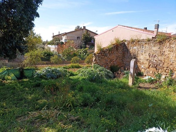 terreno edificabile in vendita a Carbonia in zona Serbariu