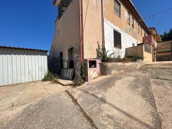 appartamento in vendita a Carbonia