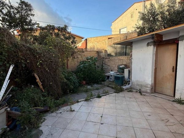 appartamento in vendita a Carbonia