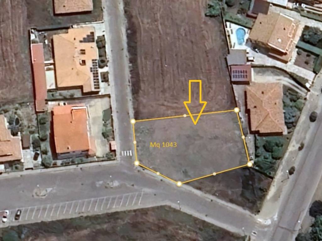 terreno edificabile in vendita a Carbonia in zona Cortoghiana