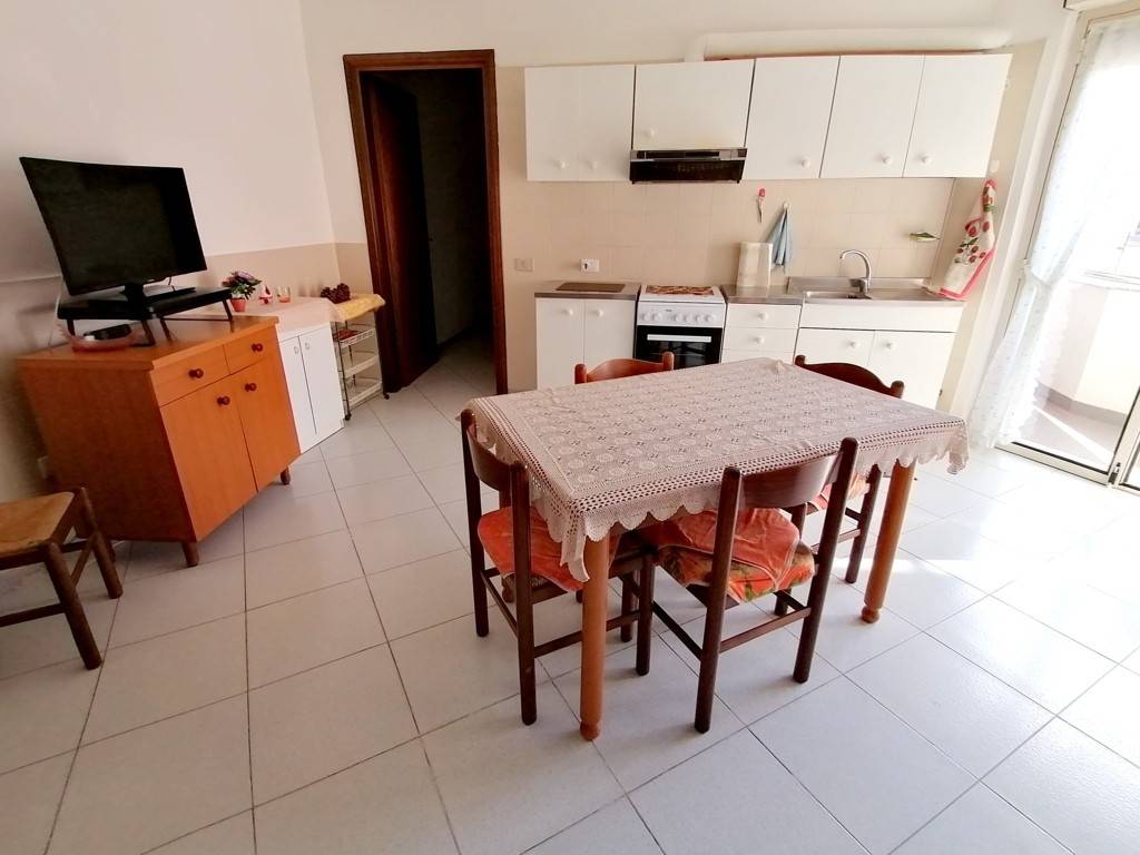 appartamento in vendita a Carbonia in zona Cortoghiana