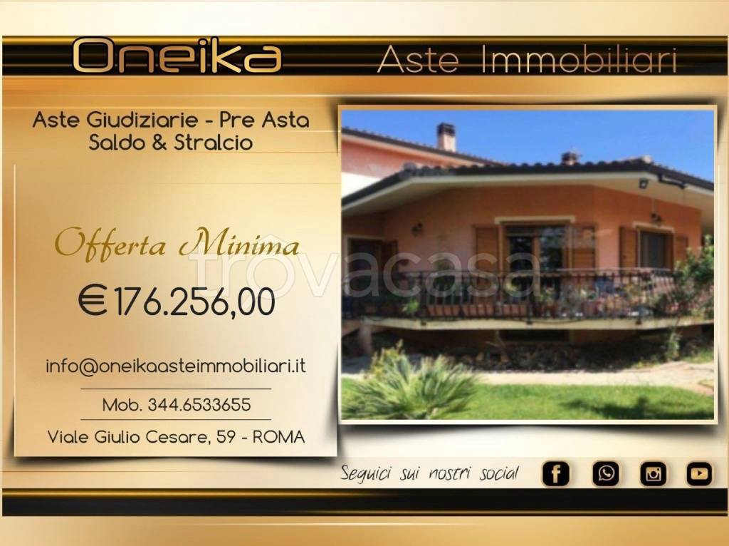 casa indipendente in vendita a Carbonia