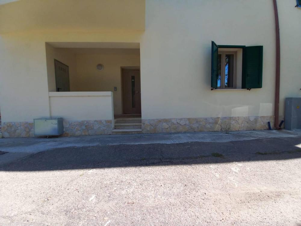 appartamento in vendita a Carbonia in zona Bacu Abis