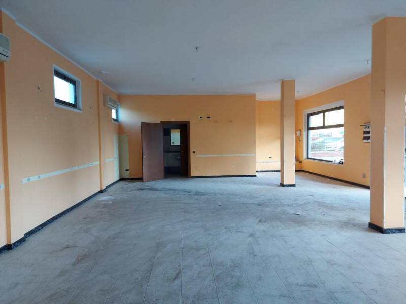 negozio in vendita a Carbonia