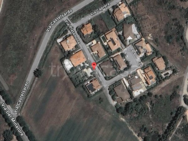 casa indipendente in vendita a Carbonia