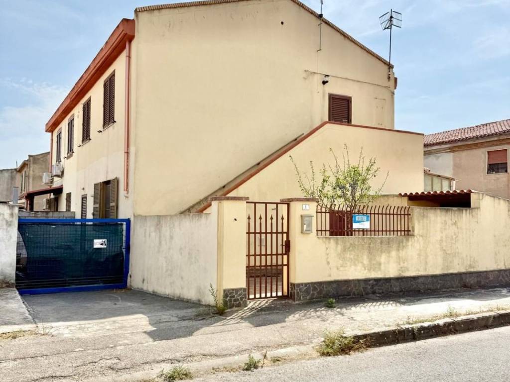 appartamento in vendita a Carbonia