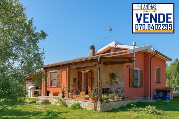 casa indipendente in vendita a Carbonia in zona Cortoghiana