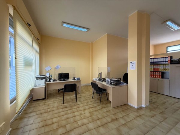 negozio in vendita a Carbonia