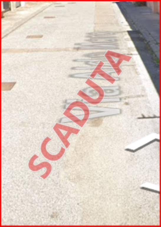 negozio in vendita a Carbonia in zona Bacu Abis