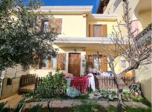 casa semindipendente in vendita a Carbonia