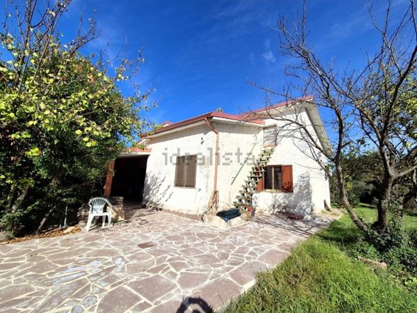 casa indipendente in vendita a Carbonia in zona Serbariu