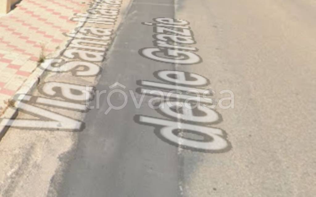 appartamento in vendita a Carbonia in zona Barbusi