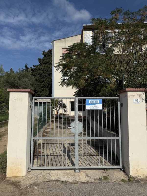 locale commerciale in vendita a Carbonia